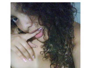AdrianaGate's Flirt4Free live cam Profile Image