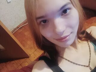 MaryBreit's Brunette live cam models Profile Image